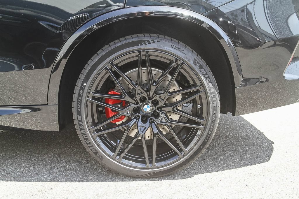New 2026 BMW X5 M Competition w/ Executive Package AWD/4WD image 8
