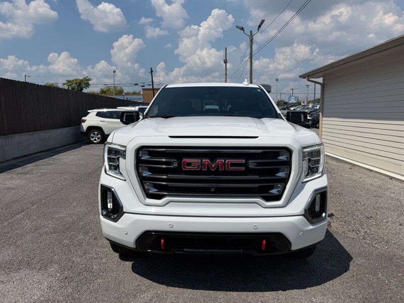 Used 2021 GMC Sierra 1500 AT4 w/ AT4 Premium Package AWD/4WD image 4