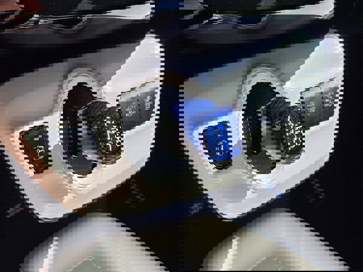 Used 2017 Toyota Prius Four Touring w/ Carpet Mat Package image 31