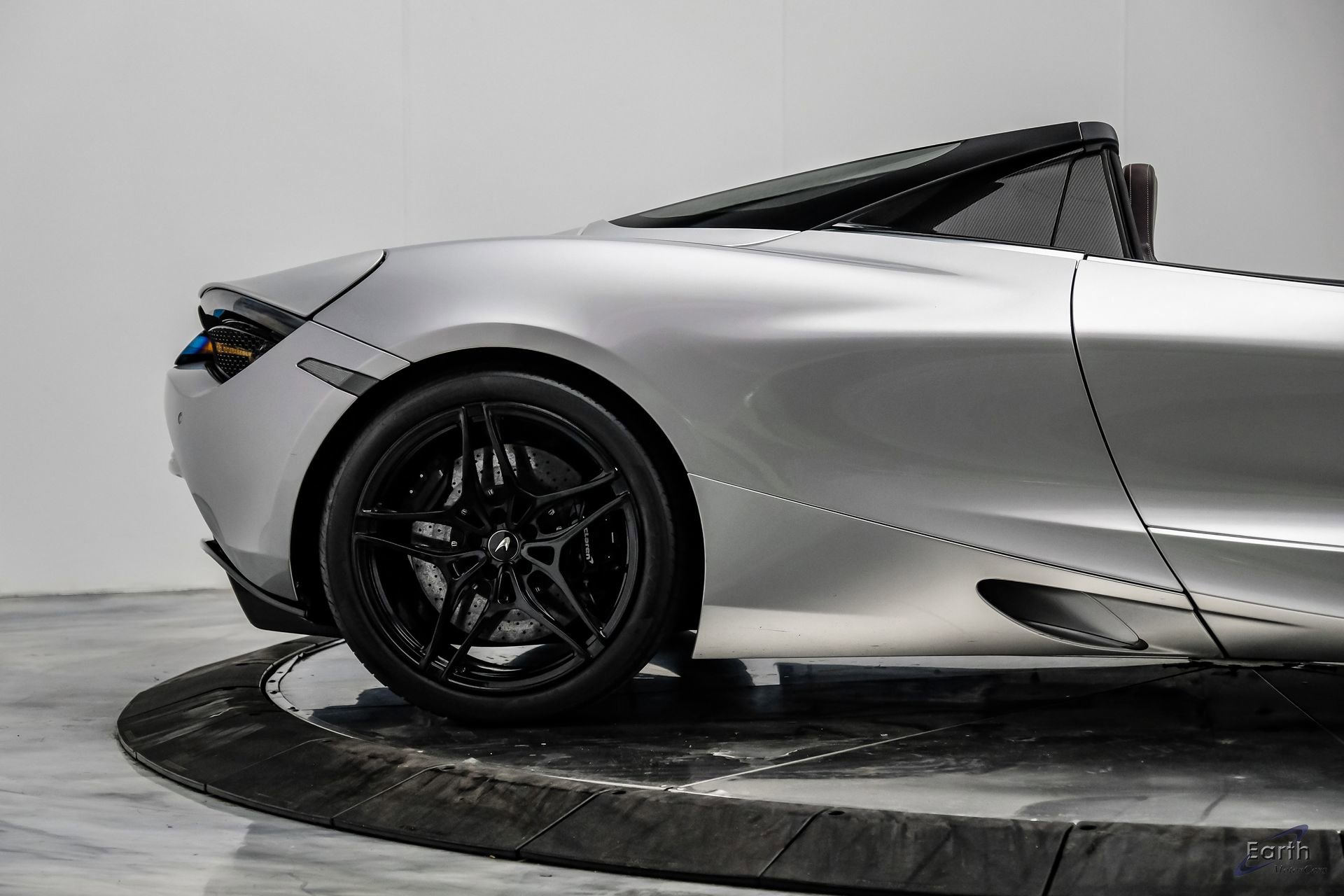 Used 2020 McLaren 720S Luxury image 30