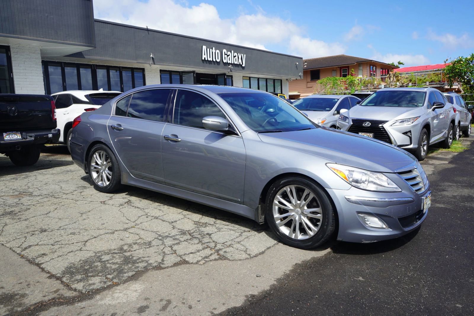 Used 2014 Hyundai Genesis 3.8 w/ Technology Package 03 RWD image 3