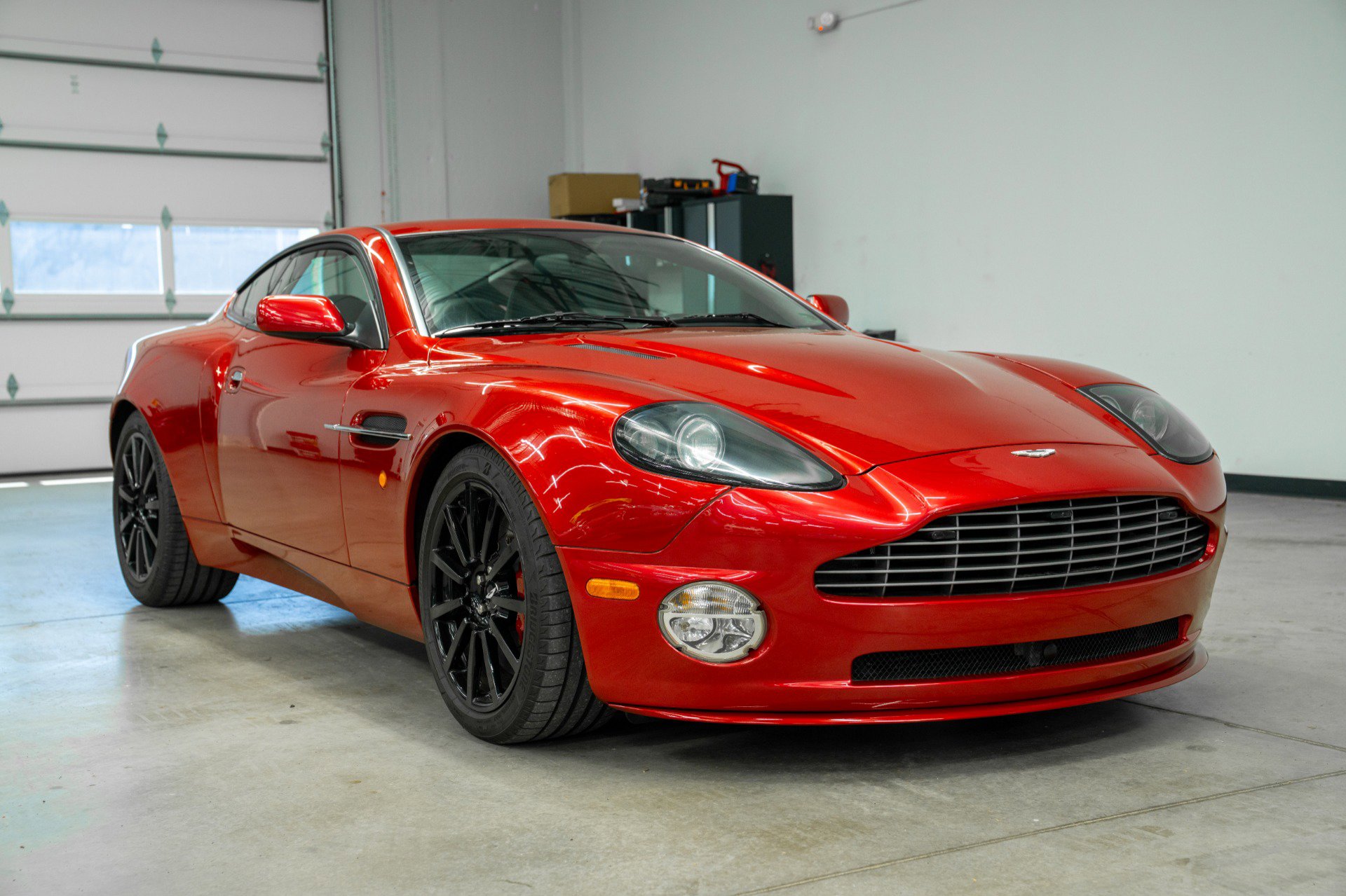 Used 2005 Aston Martin Vanquish S RWD image 3