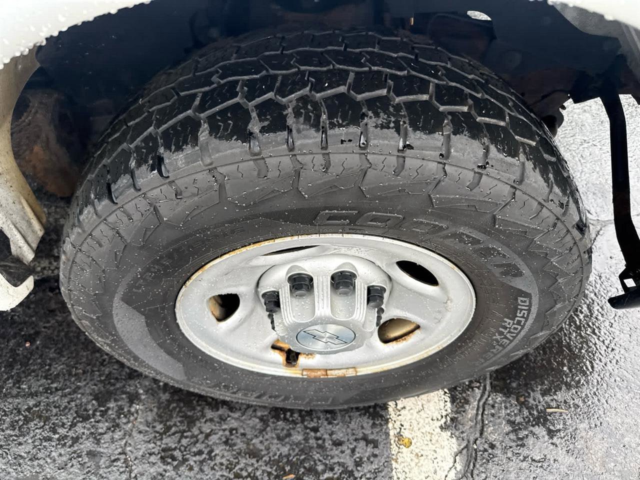 Used 2015 Chevrolet Express 2500 RWD image 10