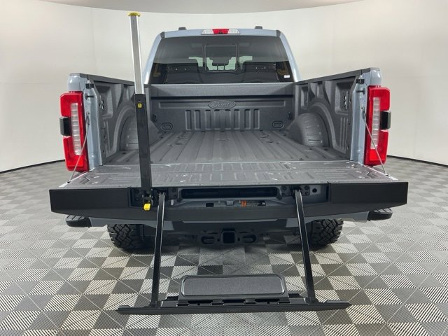 New 2026 Ford F350 Lariat image 8