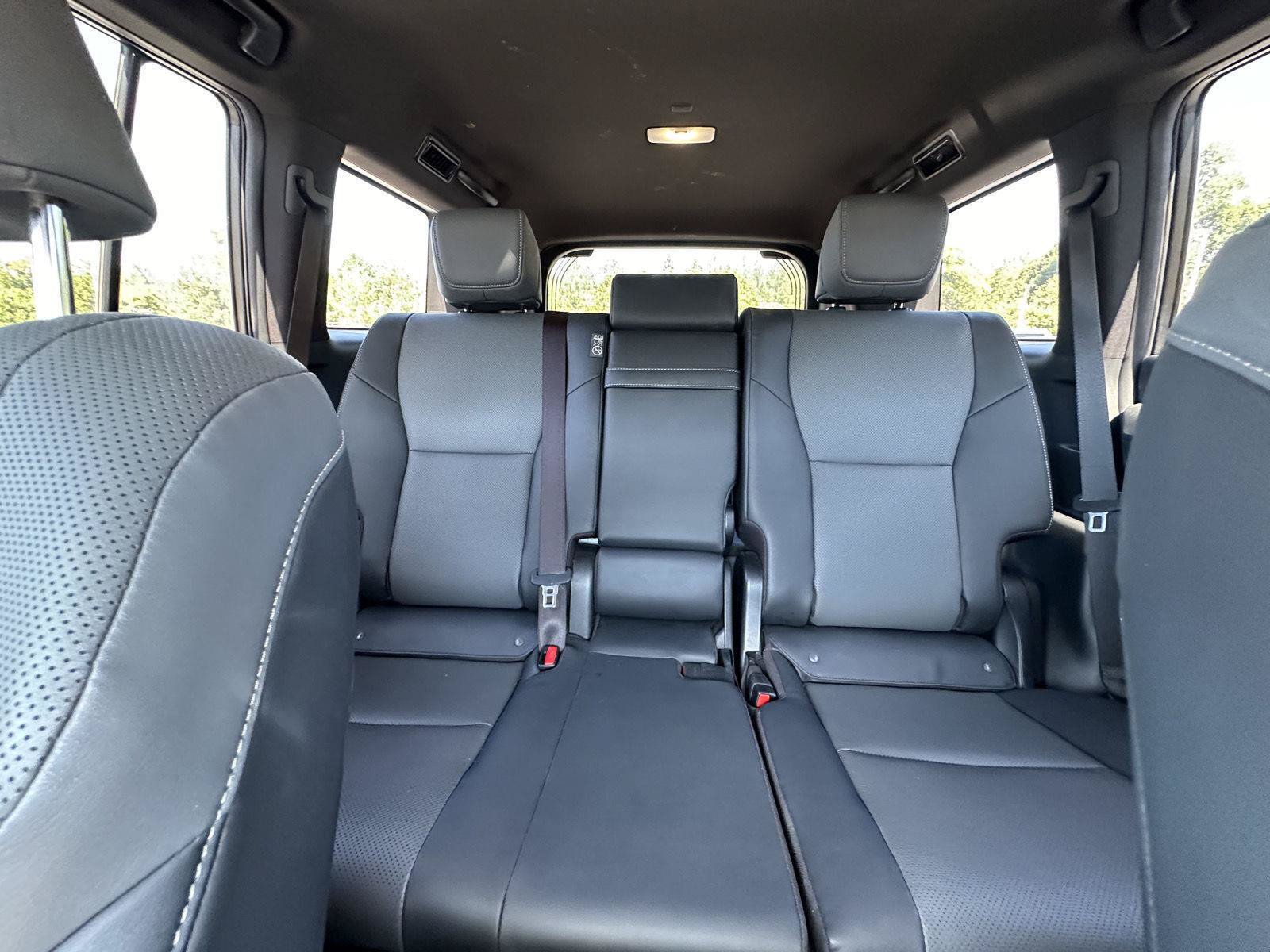 Used 2024 Lexus GX 550 w/ Accessory Package (Z1) AWD/4WD image 13