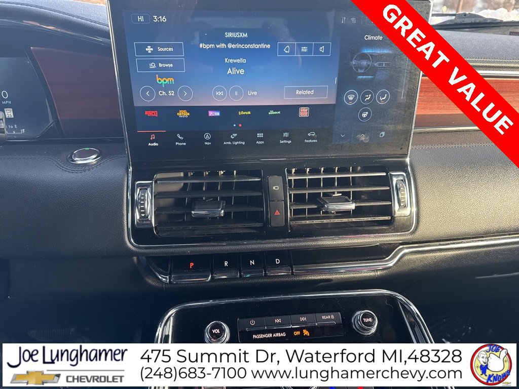 Used 2023 Lincoln Navigator Reserve image 22