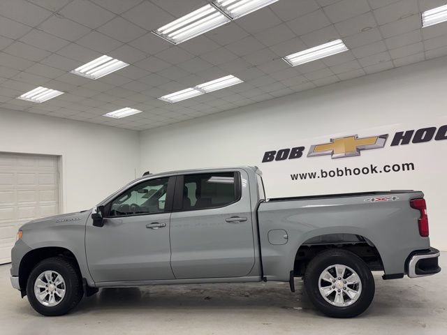 Used 2025 Chevrolet Silverado 1500 LT AWD/4WD image 8