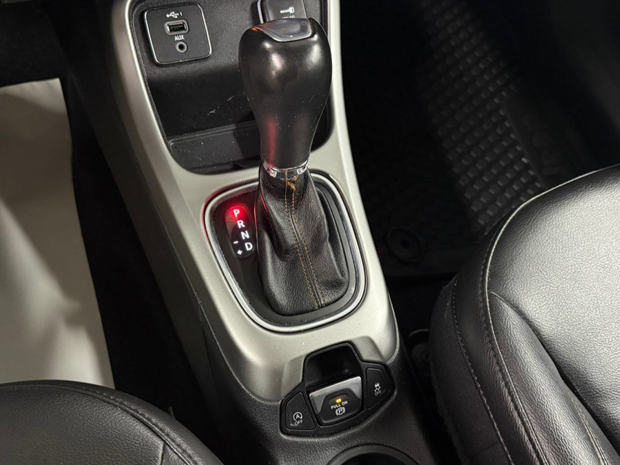 Used 2021 Jeep Compass Latitude w/ Convenience Group FWD image 19