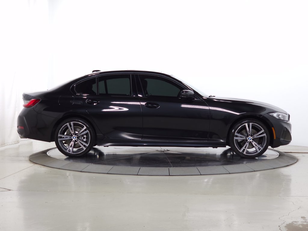 Used 2023 BMW 330i xDrive Sedan w/ Premium Package AWD/4WD image 10