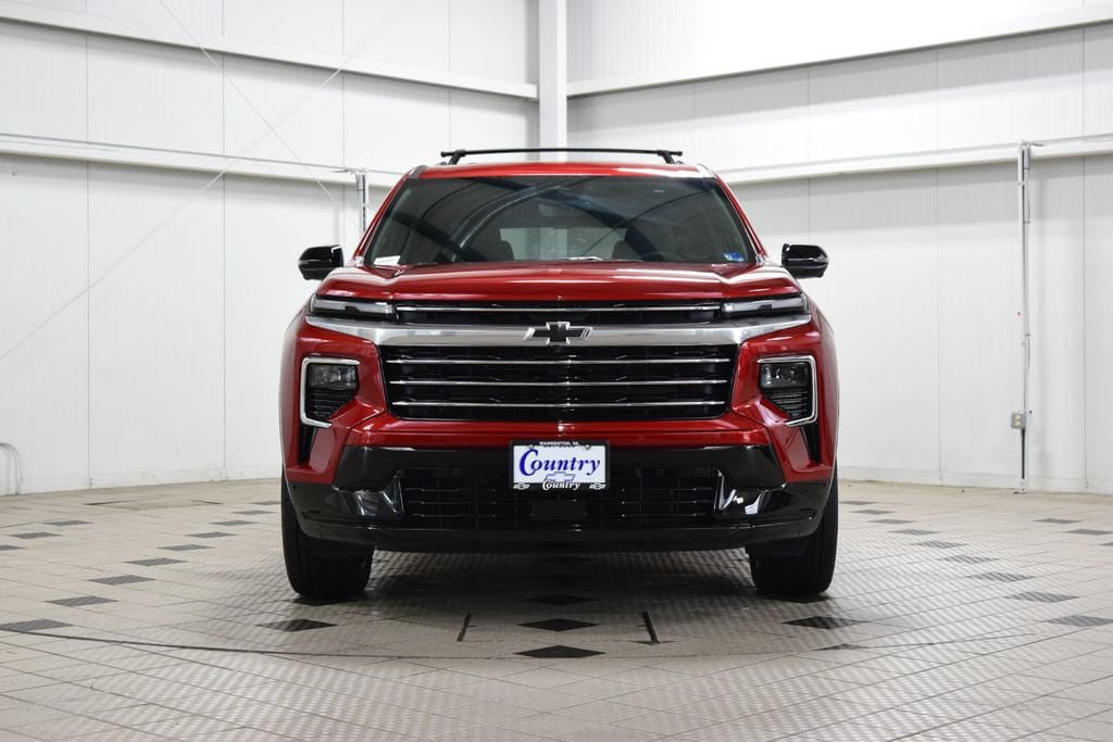 New 2026 Chevrolet Traverse High Country AWD/4WD image 2