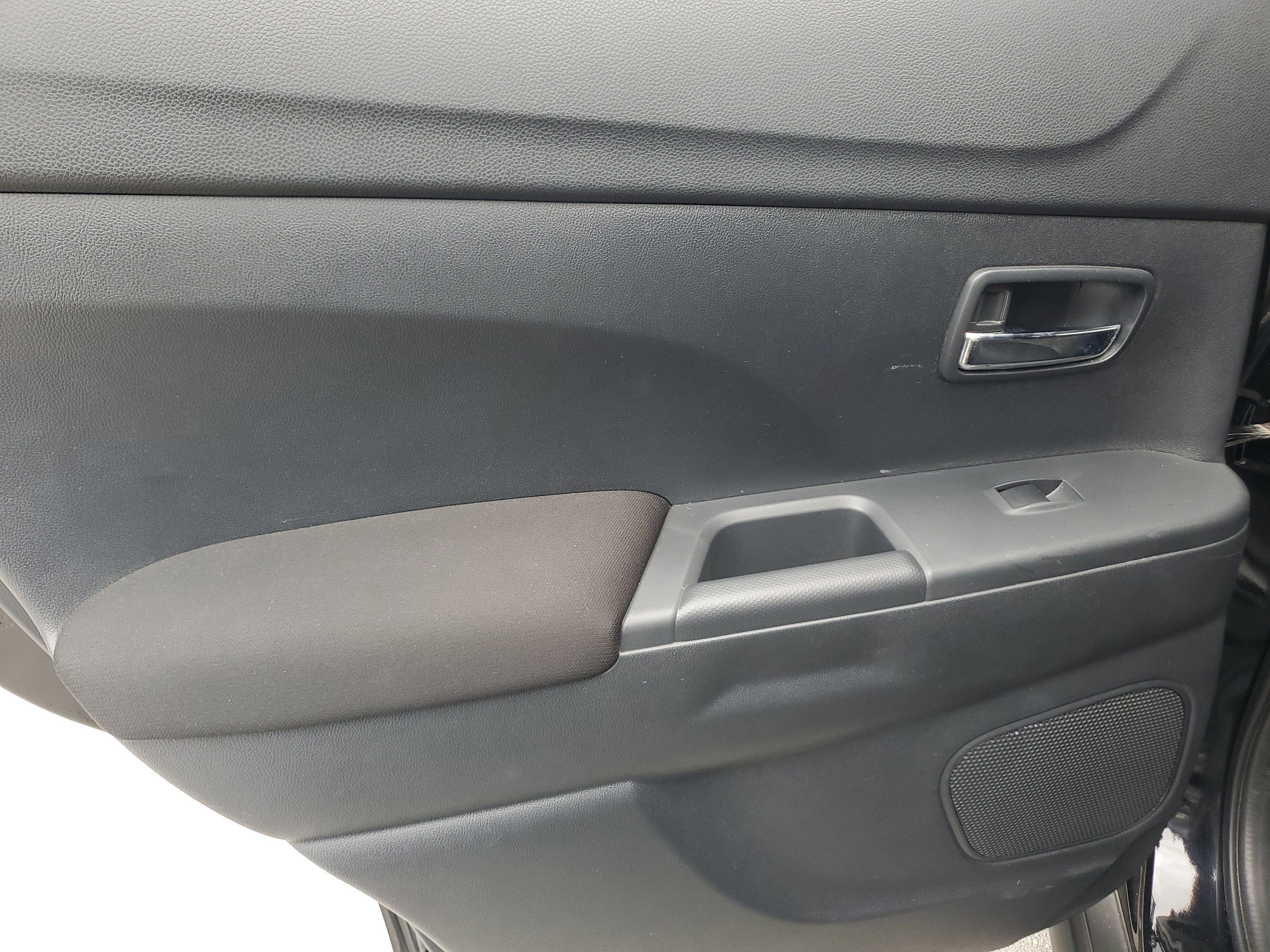 Used 2021 Mitsubishi Outlander Sport LE image 26