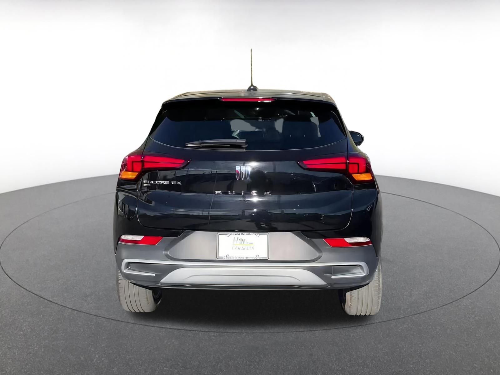 Used 2025 Buick Encore GX Preferred image 12