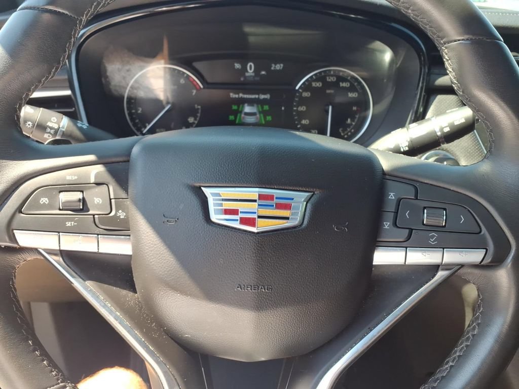 Used 2024 Cadillac XT6 Luxury w/ LPO, Floor Liner Package AWD/4WD image 7