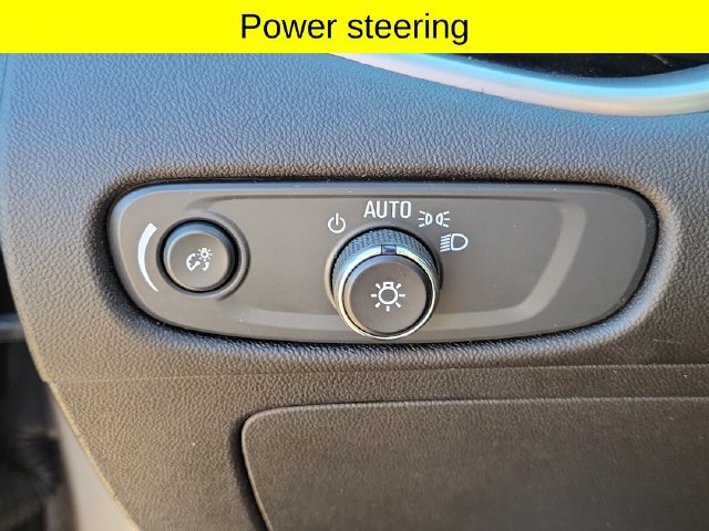 Used 2025 Chevrolet Malibu LT FWD image 20