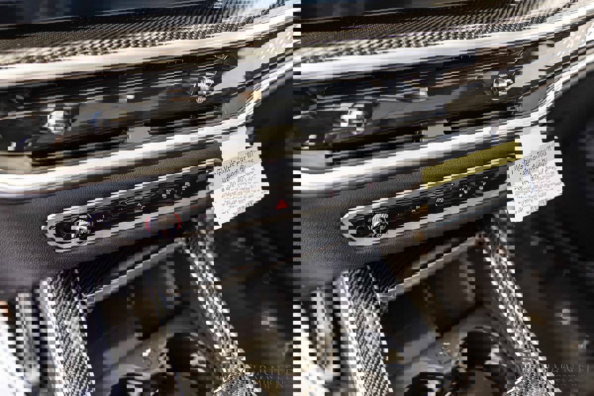 Used 2025 BMW X5 M60i image 30