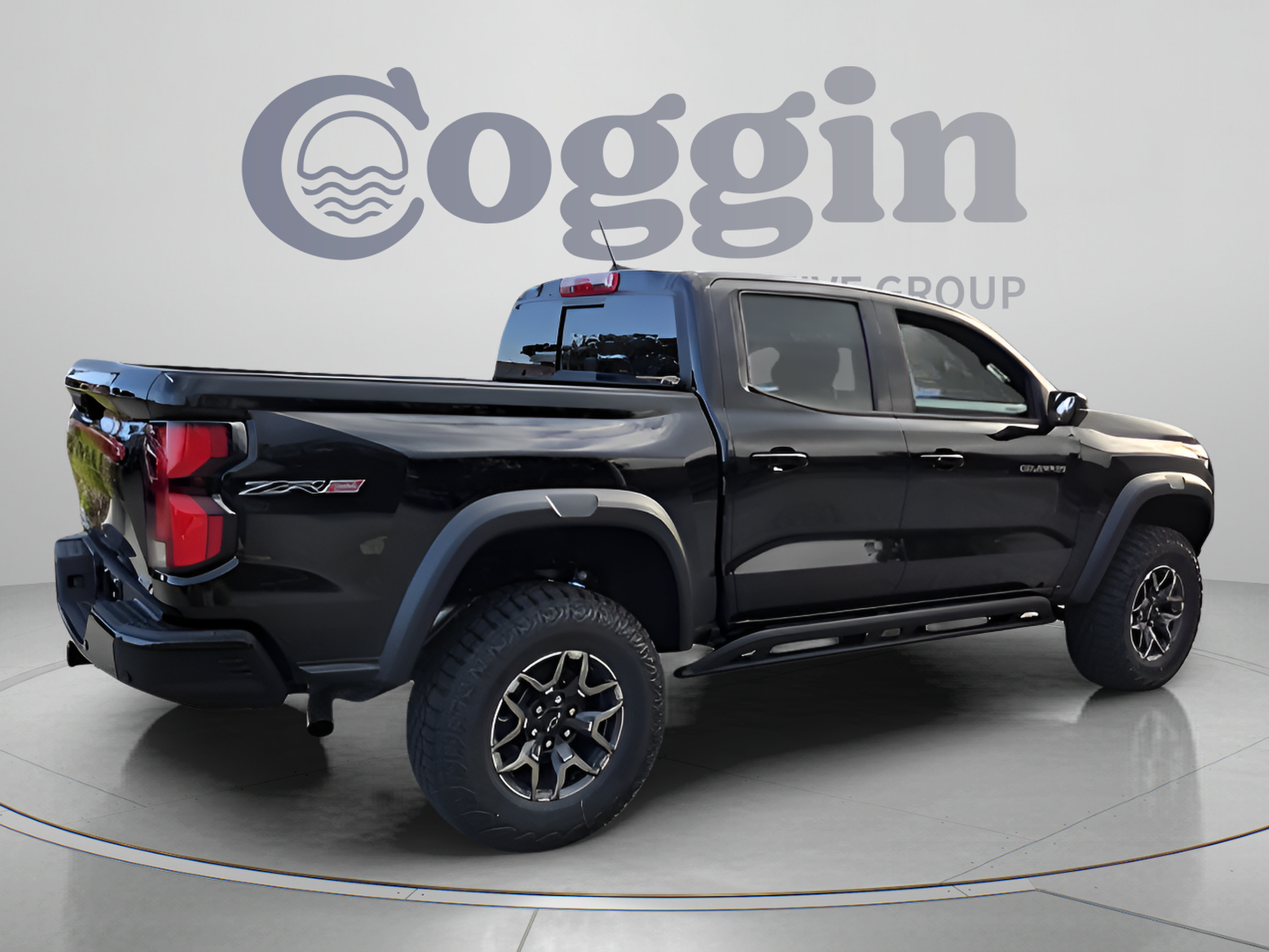 New 2026 Chevrolet Colorado ZR2 w/ Technology Package AWD/4WD image 5