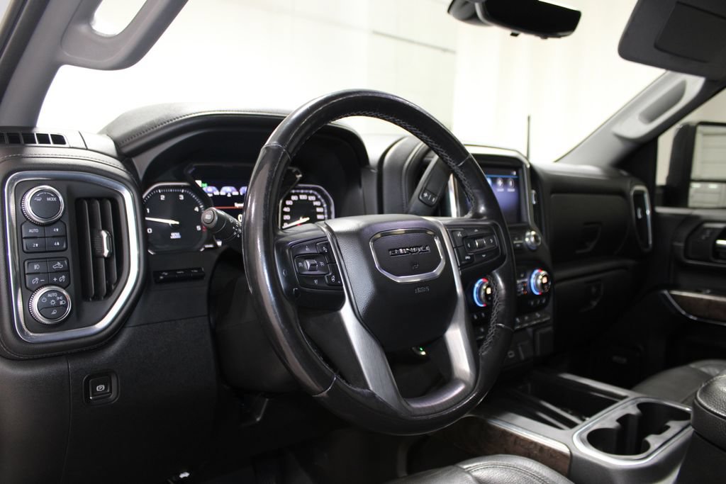 Used 2020 GMC Sierra 2500 Denali w/ Denali Ultimate Package AWD/4WD image 21