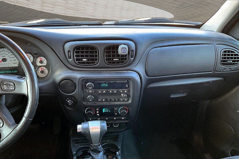 Used 2008 Chevrolet TrailBlazer LT w/ Sun And Sound Package RWD image 19