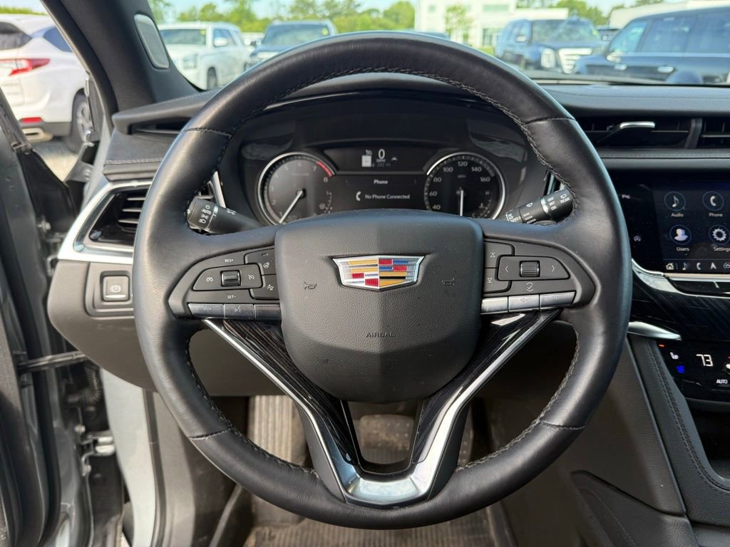 Used 2024 Cadillac XT6 Premium Luxury w/ LPO, Floor Liner Package AWD/4WD image 19