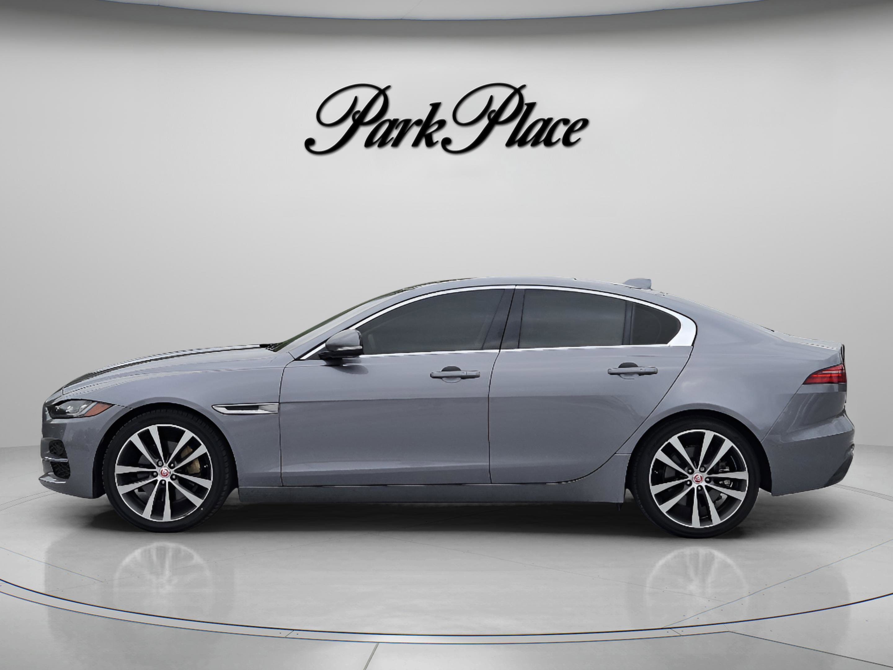 Used 2020 Jaguar XE S RWD image 2