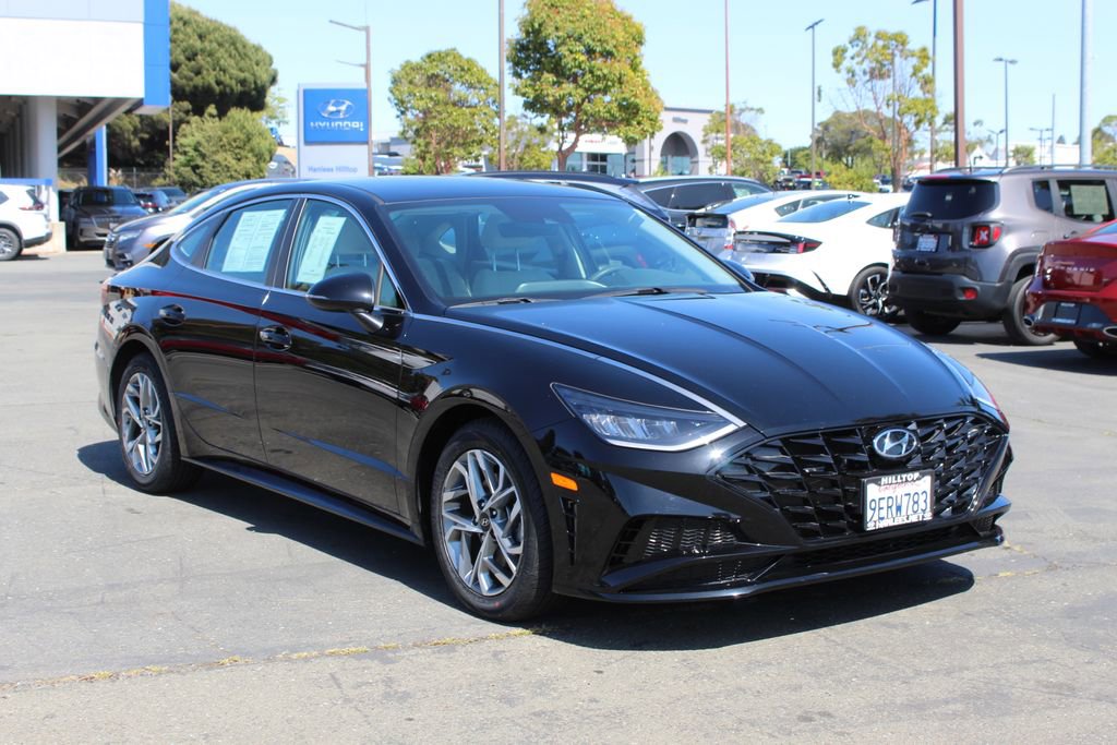Used 2023 Hyundai Sonata SEL w/ Cargo Package image 5