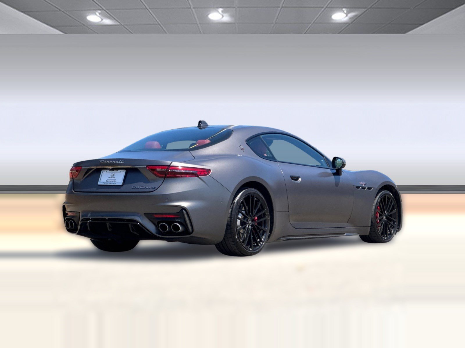 Used 2024 Maserati GranTurismo Trofeo AWD/4WD image 8