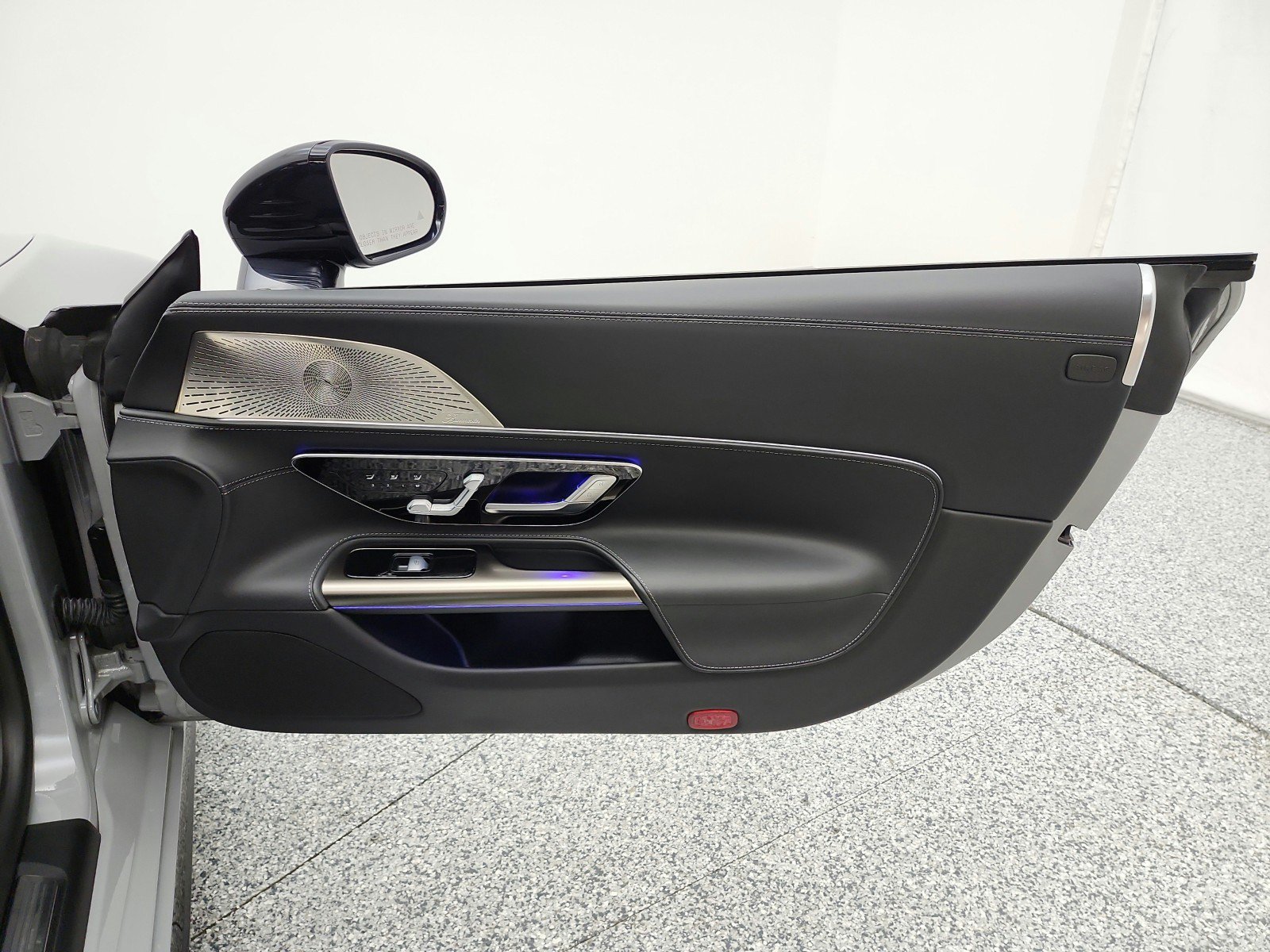 Certified 2022 Mercedes-Benz SL 63 AMG 4MATIC image 17
