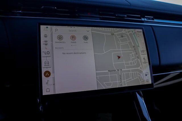 New 2025 Land Rover Range Rover Sport Autobiography image 17