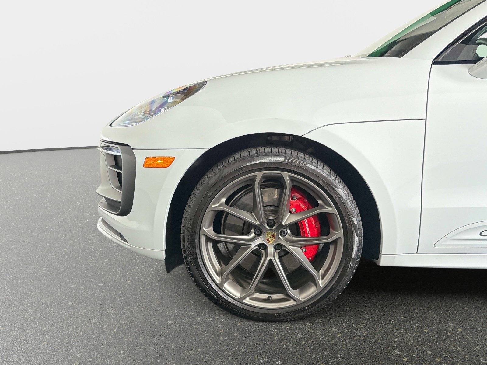 Used 2024 Porsche Macan GTS AWD/4WD image 13