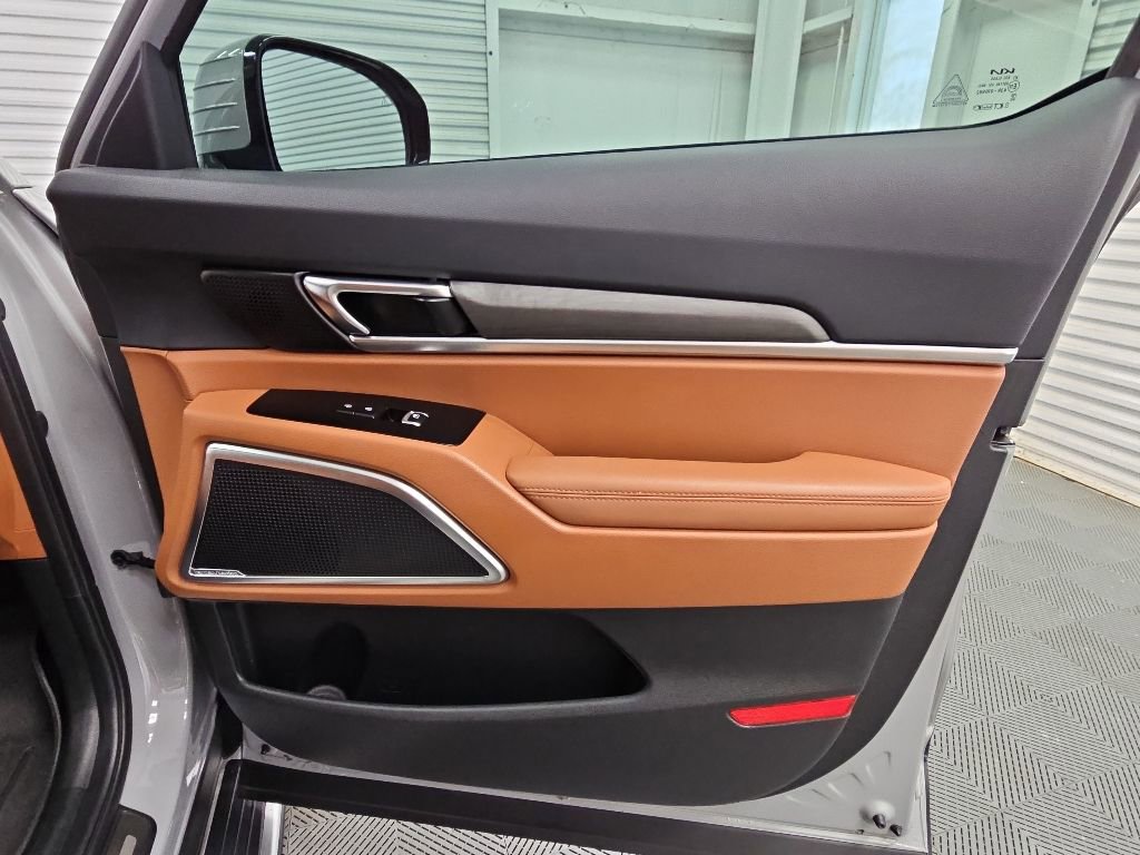 Used 2023 Kia Telluride SX X-Line AWD/4WD image 47