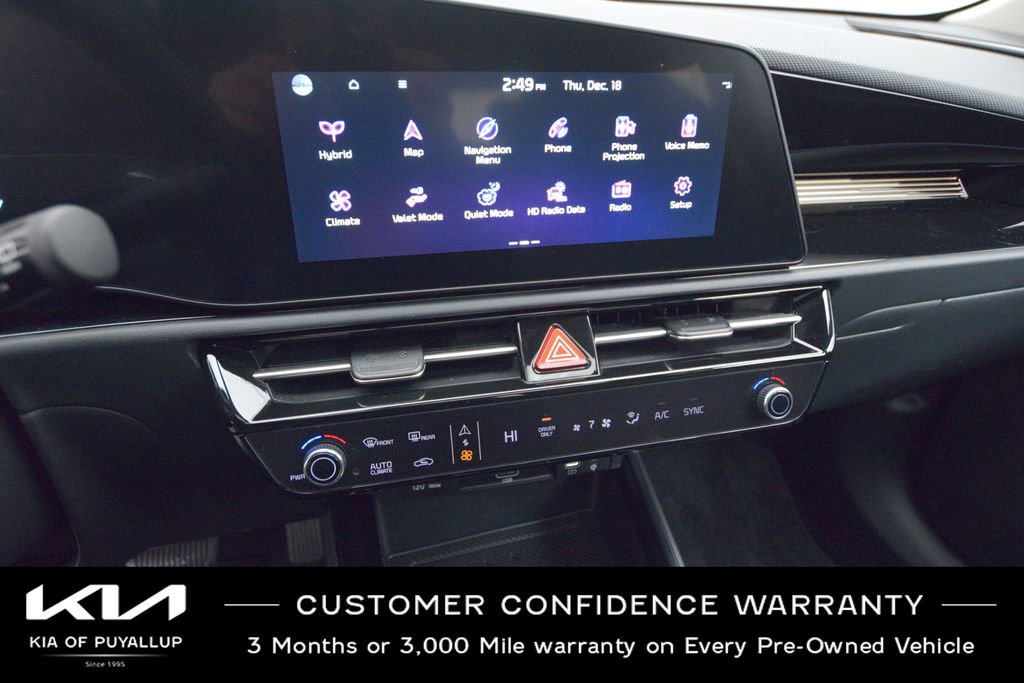 Certified 2024 Kia Niro SX image 22