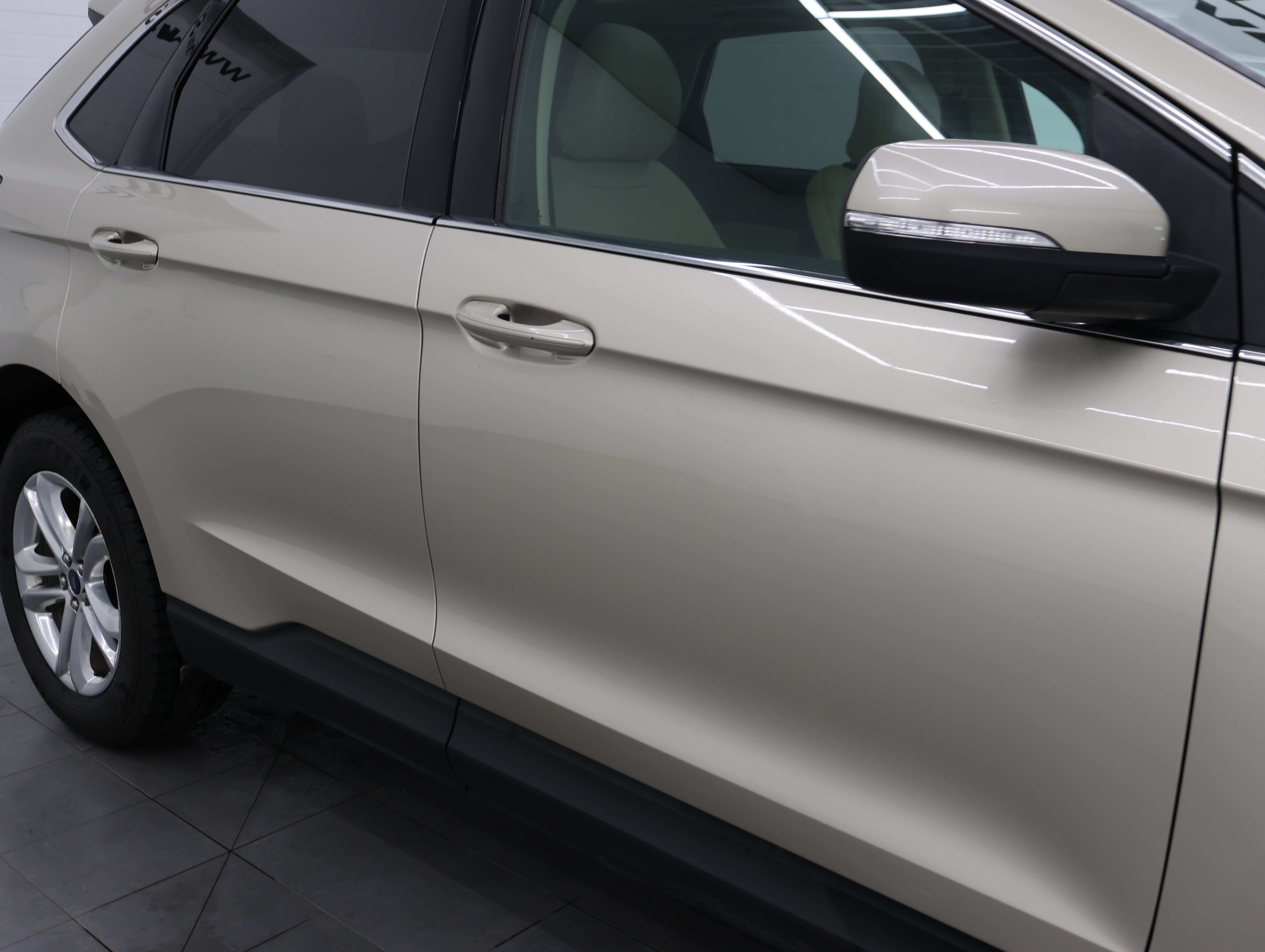 Used 2017 Ford Edge SEL w/ Equipment Group 201A AWD/4WD image 25