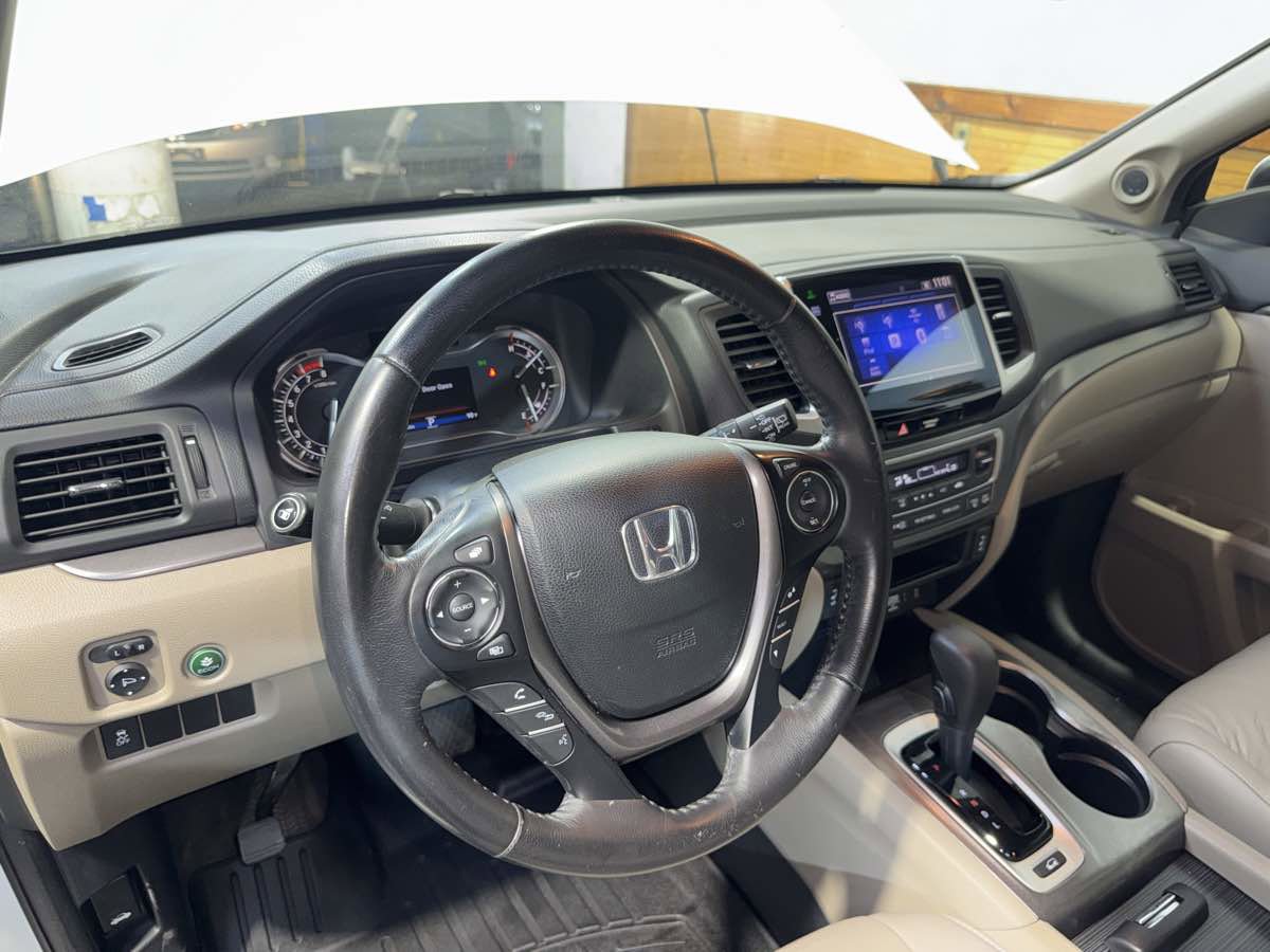 Used 2016 Honda Pilot EX-L image 18