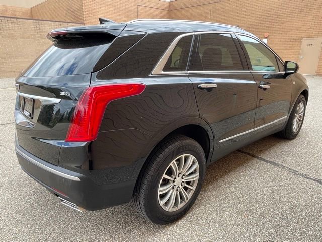 Certified 2019 Cadillac XT5 Luxury image 3