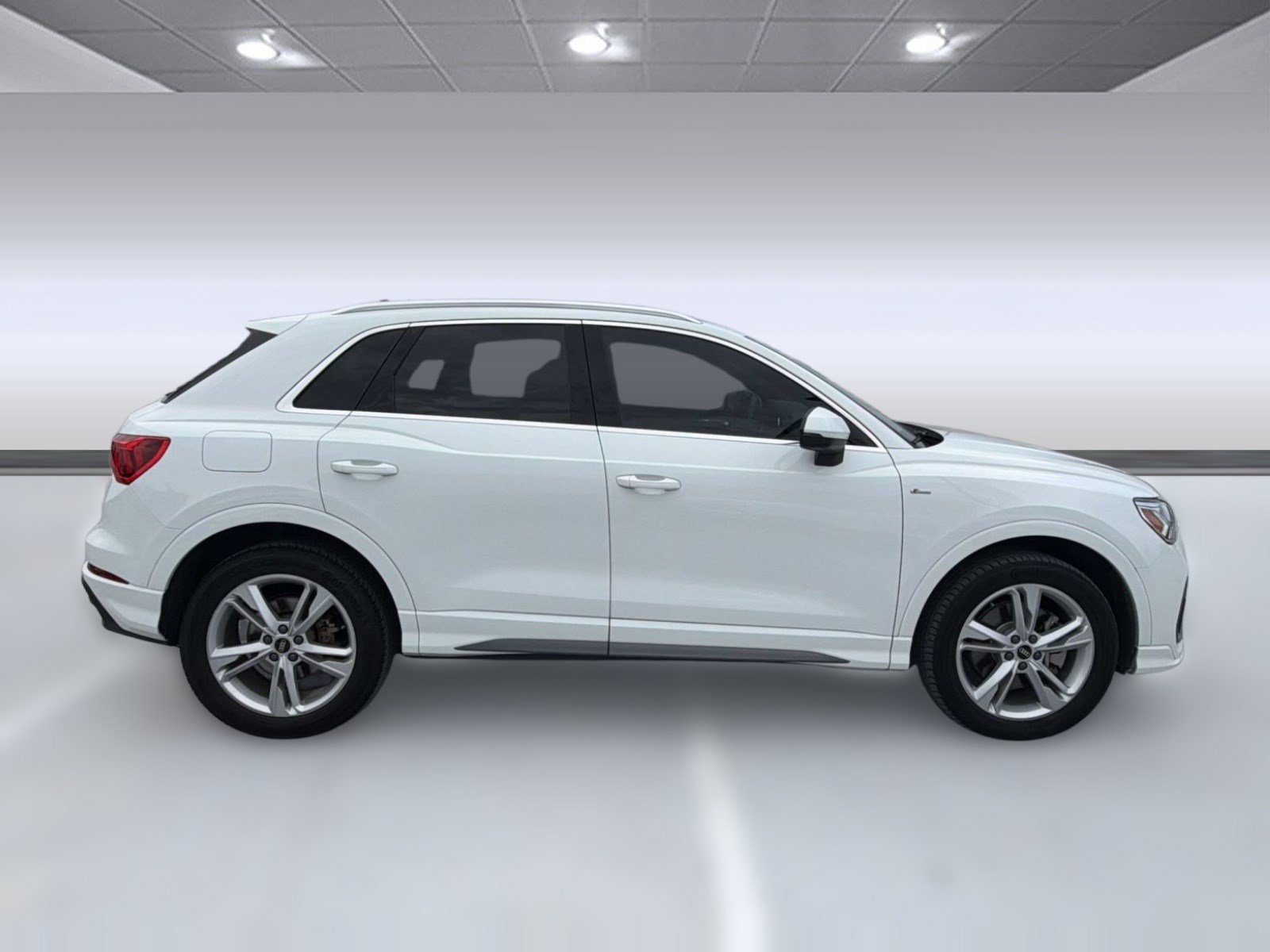 Certified 2023 Audi Q3 2.0T Premium Plus w/ Premium Plus Package AWD/4WD image 8