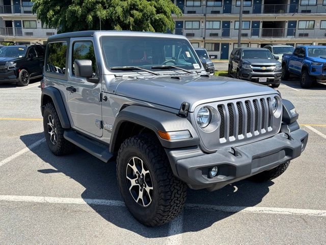 Used 2020 Jeep Wrangler Sport AWD/4WD image 2