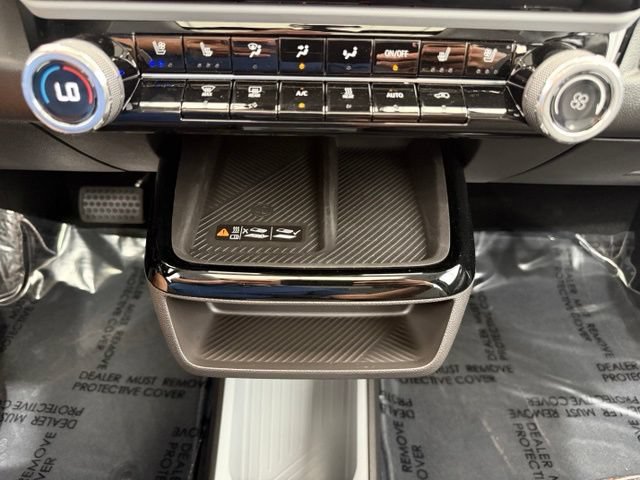 New 2027 Chevrolet Bolt RS w/ Super Cruise Package FWD image 35
