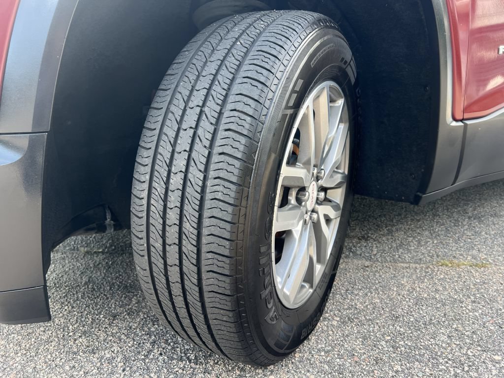 Used 2018 GMC Acadia SLE w/ Driver Alert Package I FWD image 22