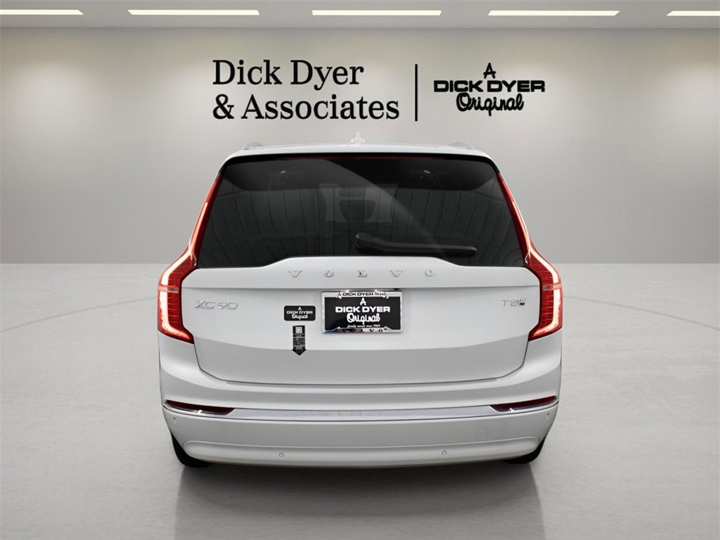 Certified 2025 Volvo XC90 T8 Plus w/ Protection Package Premier image 2