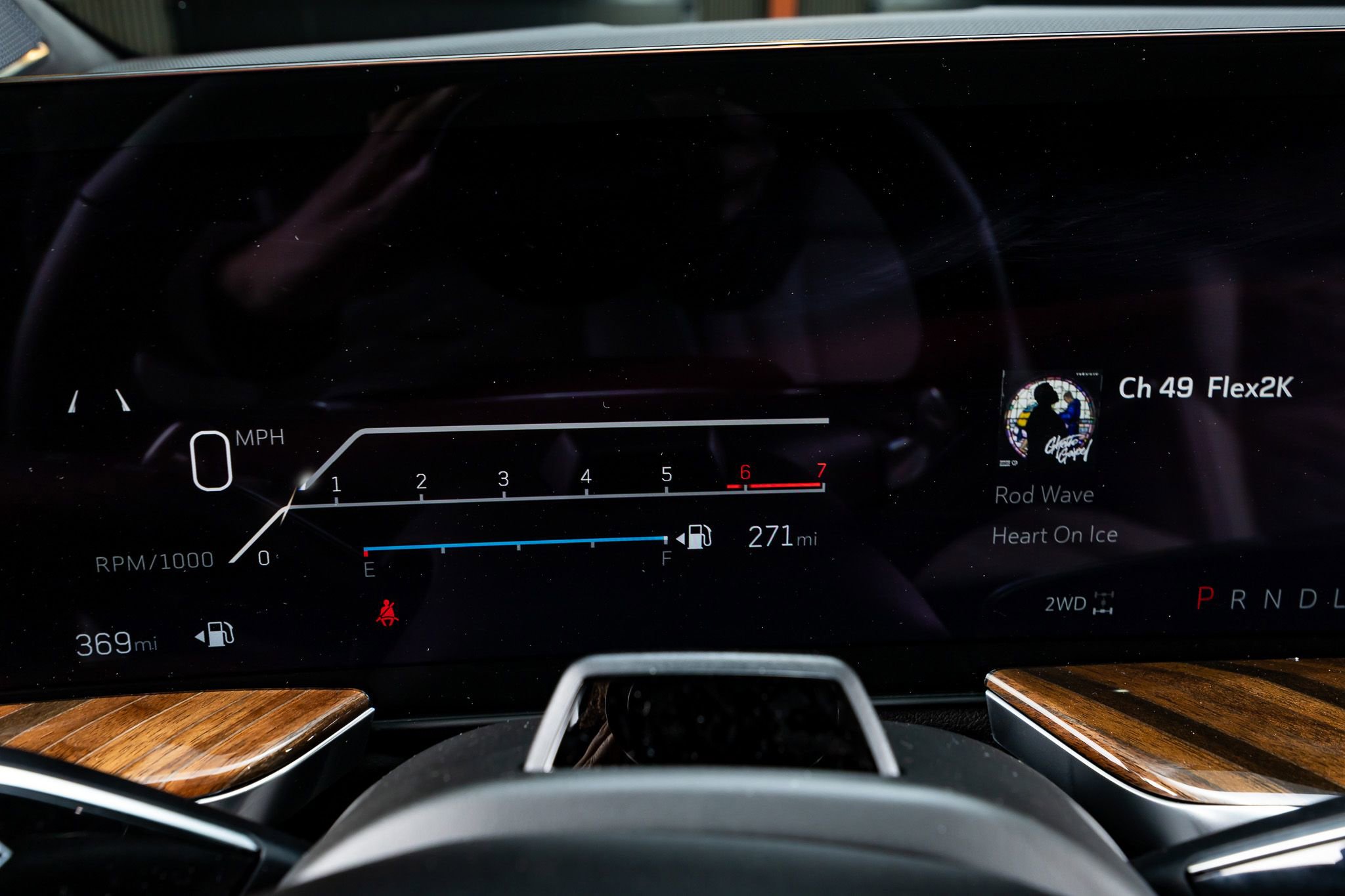 Used 2026 Cadillac Escalade Platinum Sport w/ LPO, ONYX Package image 20