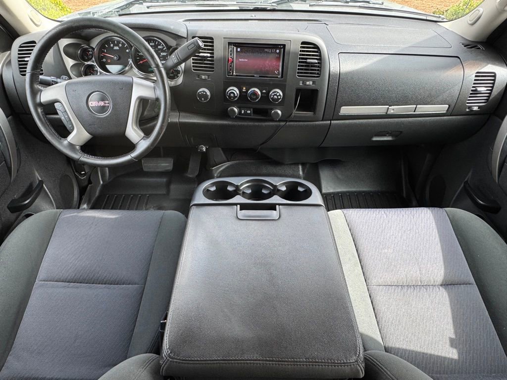 Used 2013 GMC Sierra 2500 SLE w/ Suspension Package, Off-Road image 12