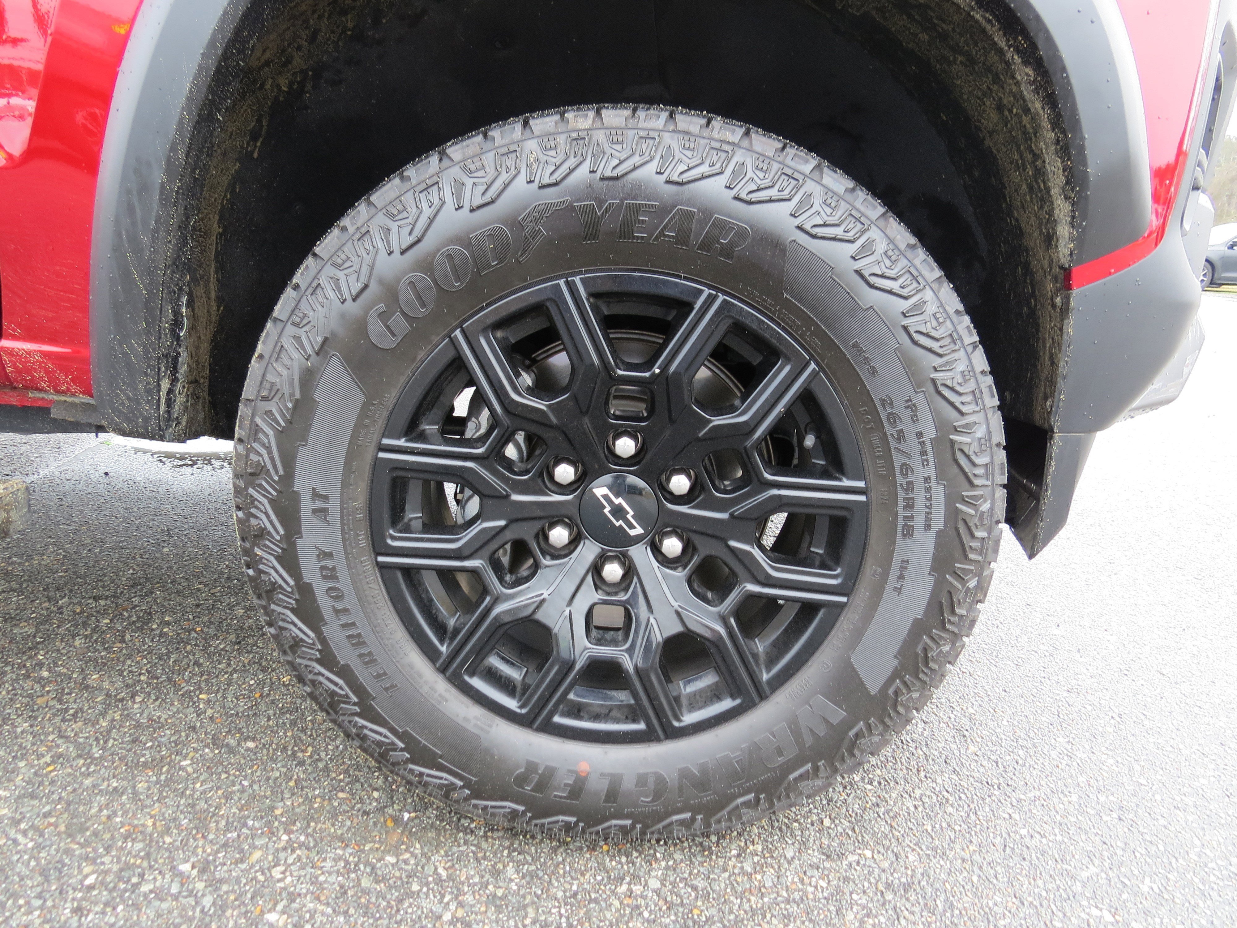 Certified 2024 Chevrolet Colorado Trail Boss w/ Technology Package image 11