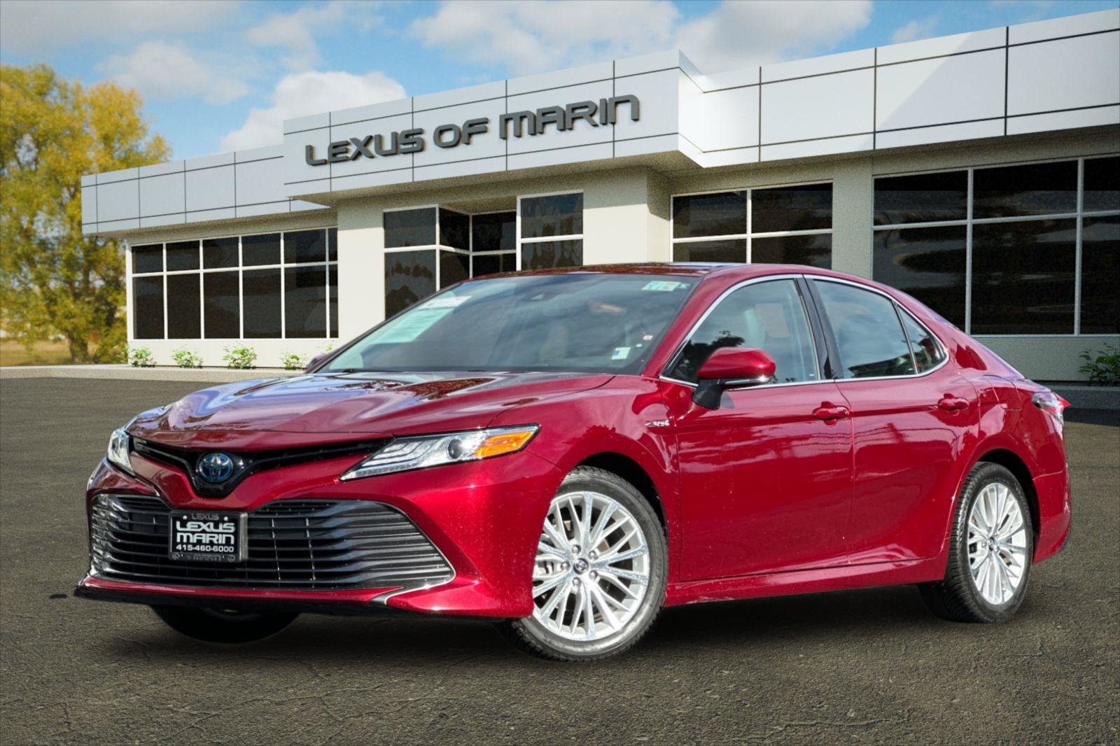 Used 2019 Toyota Camry XLE FWD image 1