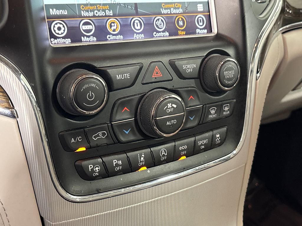 Used 2018 Jeep Grand Cherokee Summit image 21