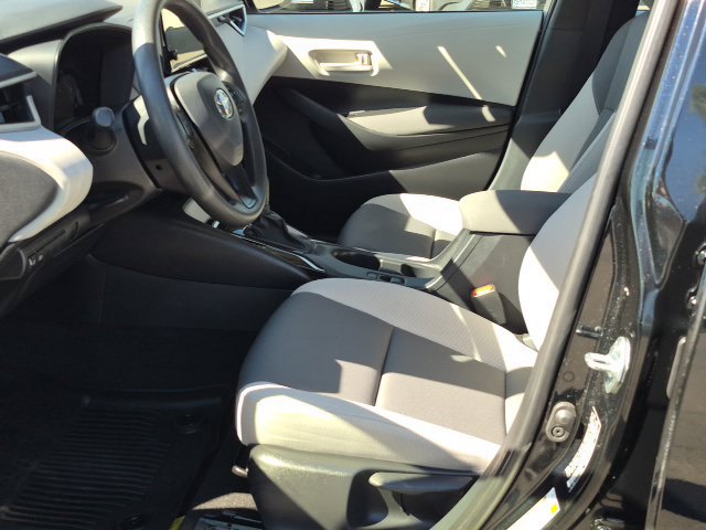Used 2026 Toyota Corolla LE w/ LE Premium Package FWD image 15