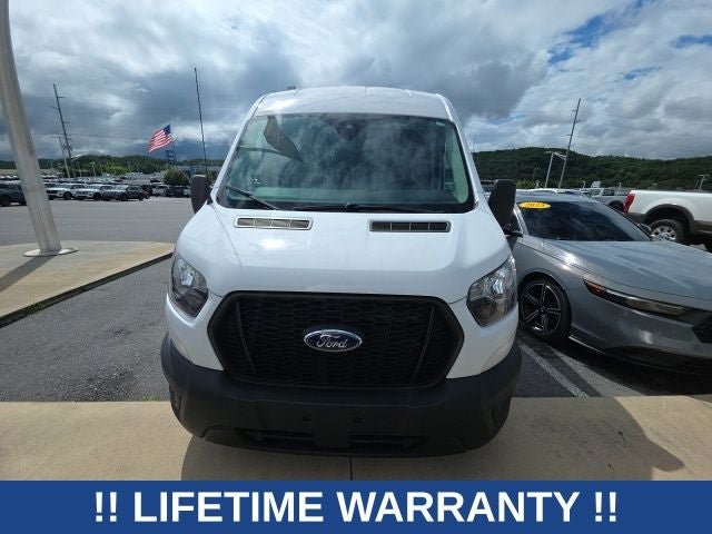 Used 2022 Ford Transit 250 Medium Roof AWD image 3