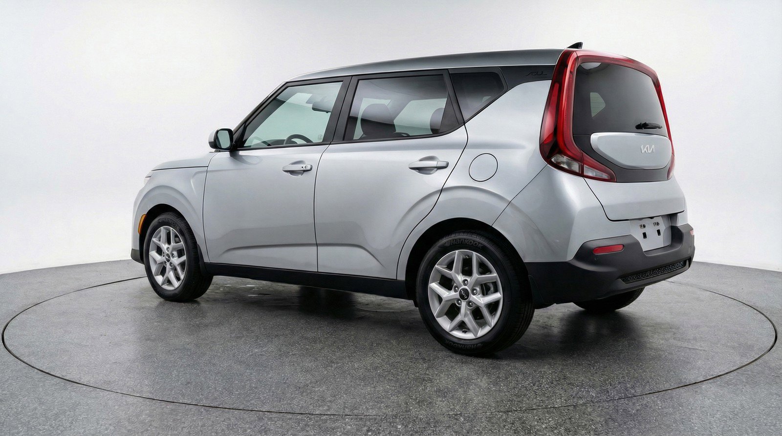 Used 2025 Kia Soul LX w/ LX Technology Package image 6