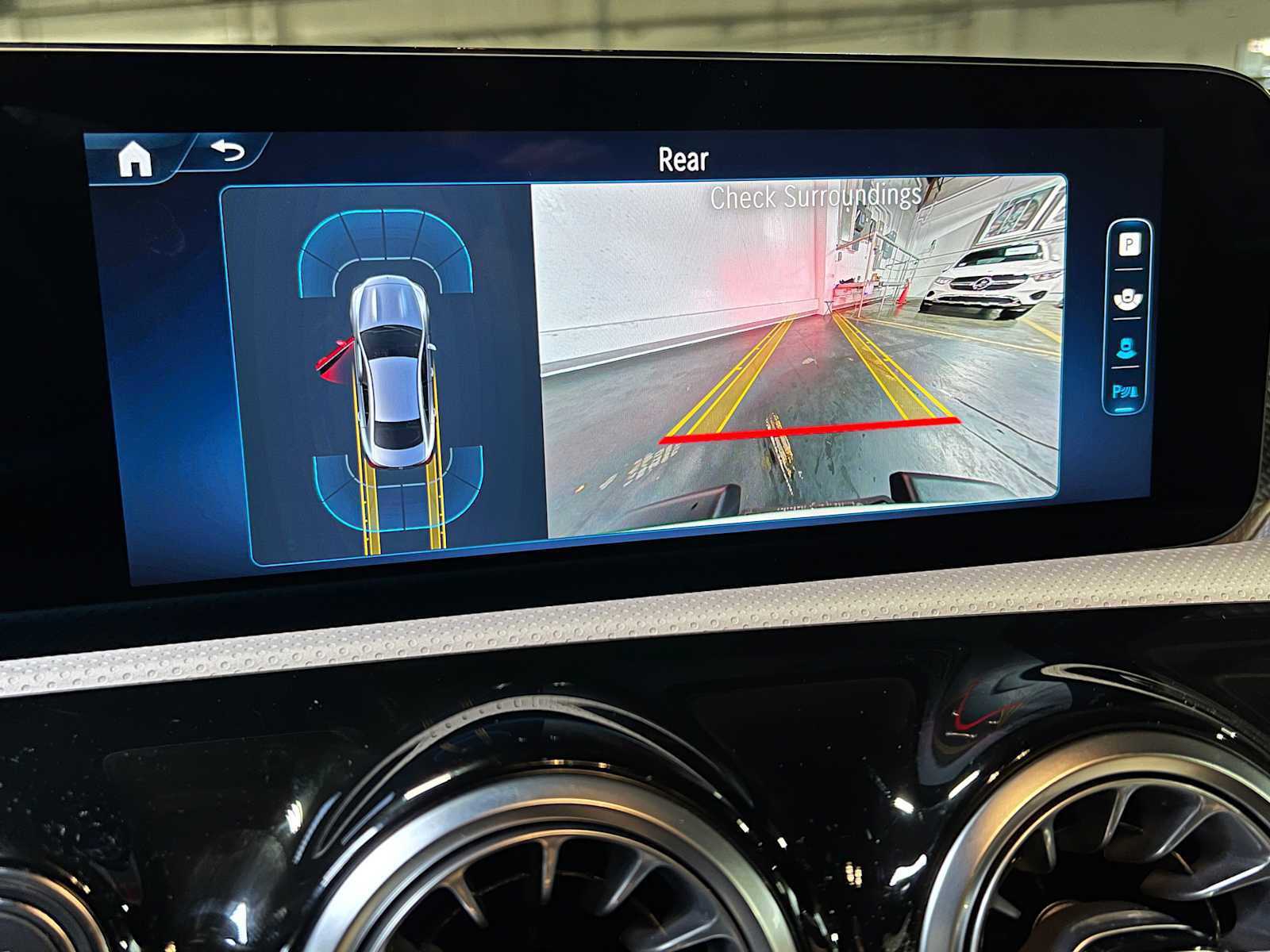 Certified 2025 Mercedes-Benz CLA 250 4MATIC image 39