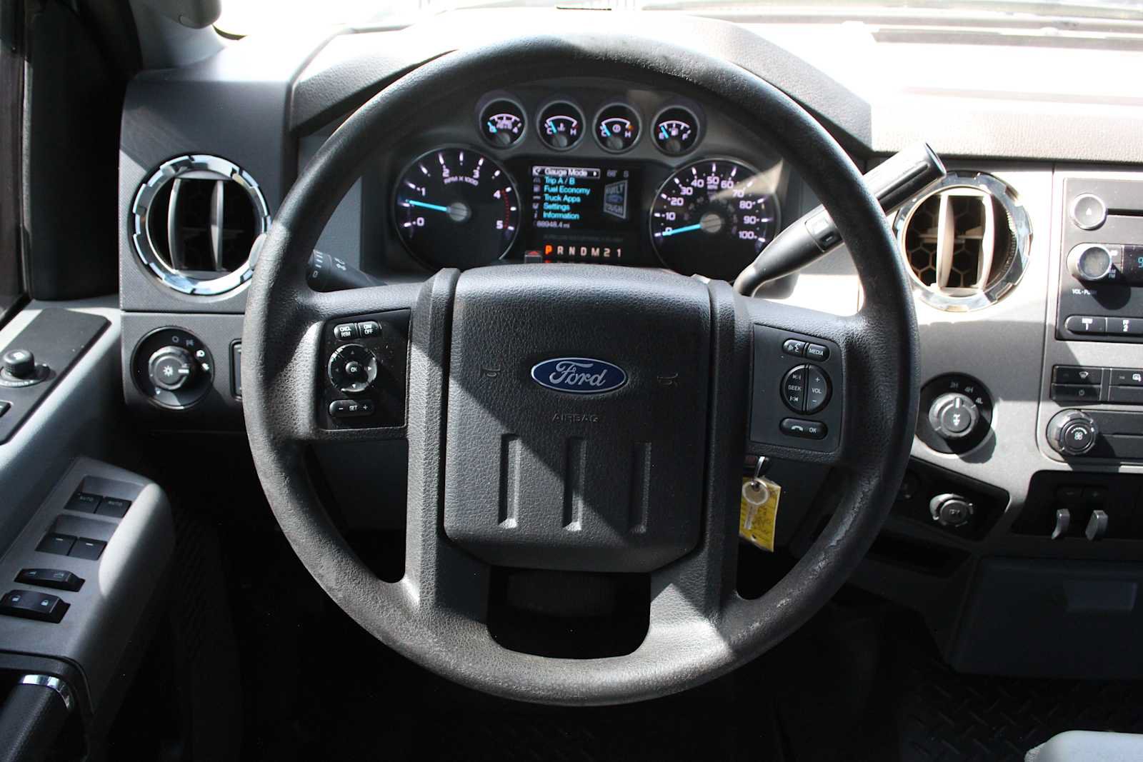 Used 2016 Ford F250 XLT w/ XLT Value Package AWD/4WD image 37