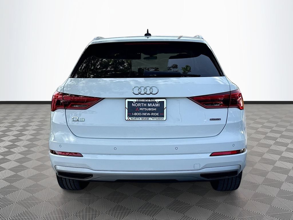 Used 2020 Audi Q3 2.0T Premium w/ Convenience Package AWD/4WD image 6